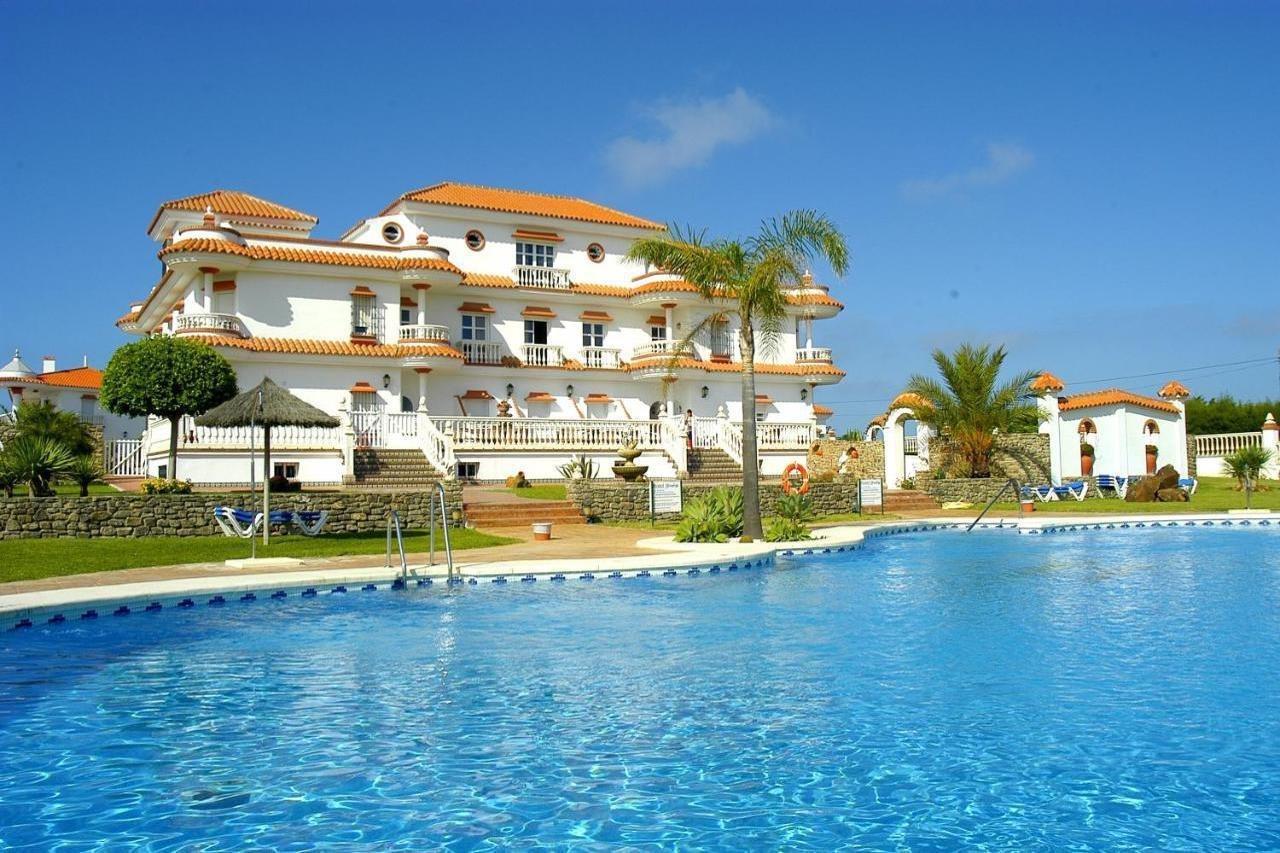 Hotel Diufain Conil De La Frontera Dış mekan fotoğraf