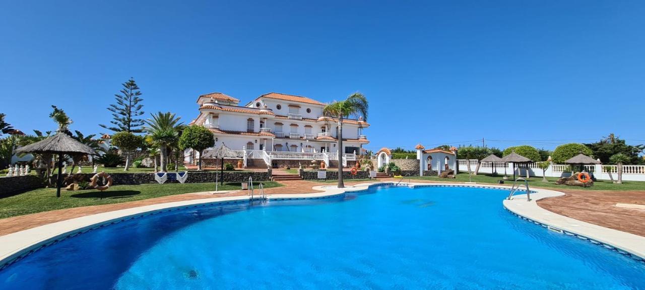Hotel Diufain Conil De La Frontera Dış mekan fotoğraf
