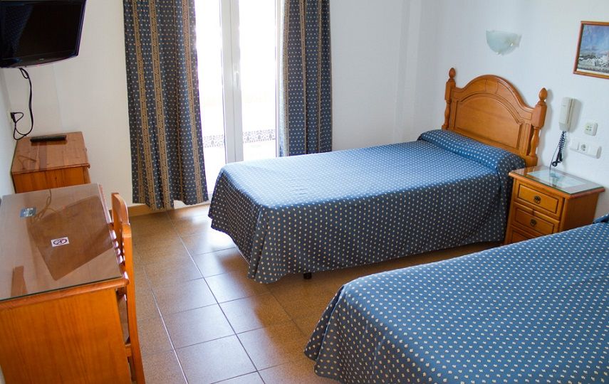 Hotel Diufain Conil De La Frontera Dış mekan fotoğraf