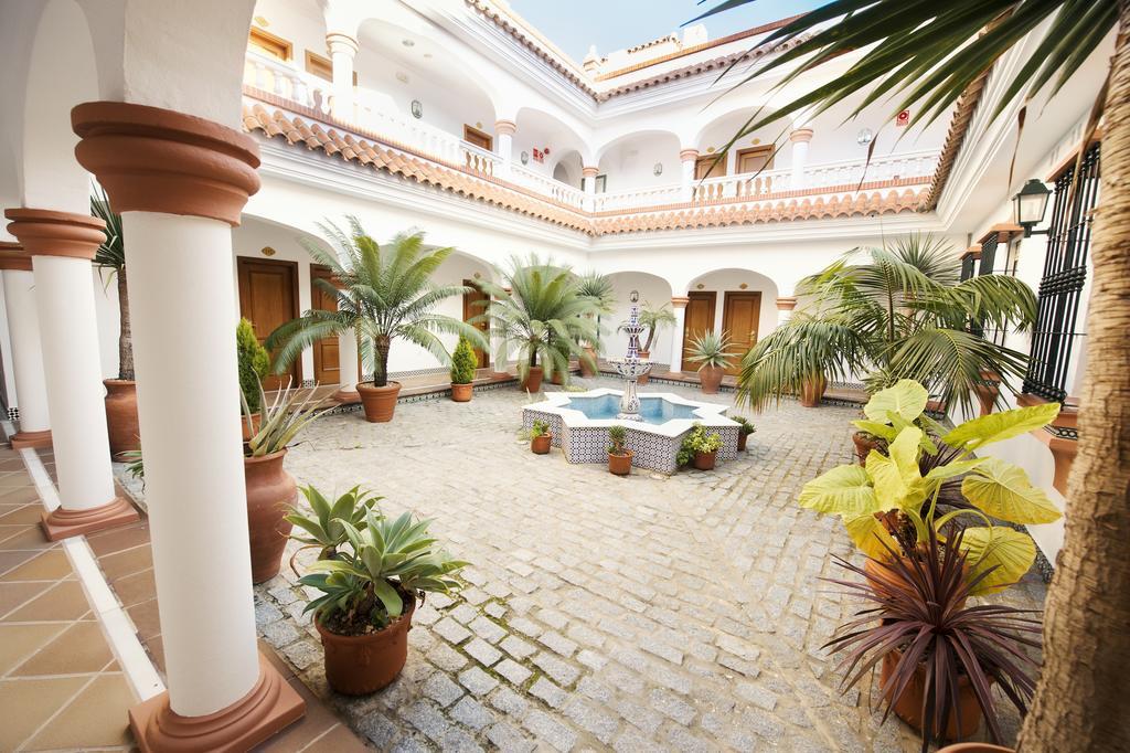 Hotel Diufain Conil De La Frontera Dış mekan fotoğraf