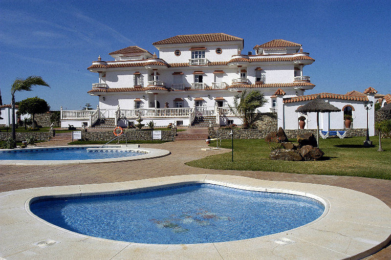 Hotel Diufain Conil De La Frontera Dış mekan fotoğraf
